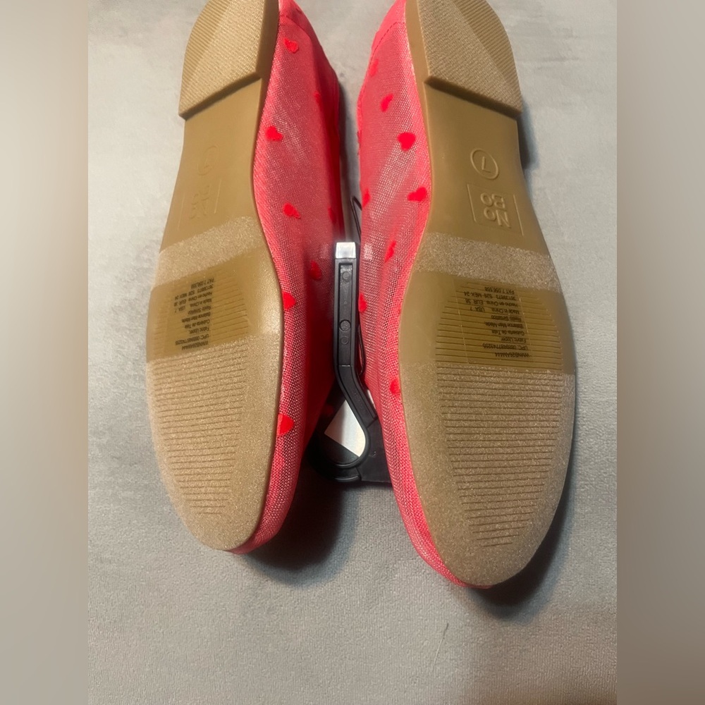 NWT No Boundaries‎ Mesh Ballet Flats Red Heart Print Size 7 Memory Foam - Picture 10 of 12